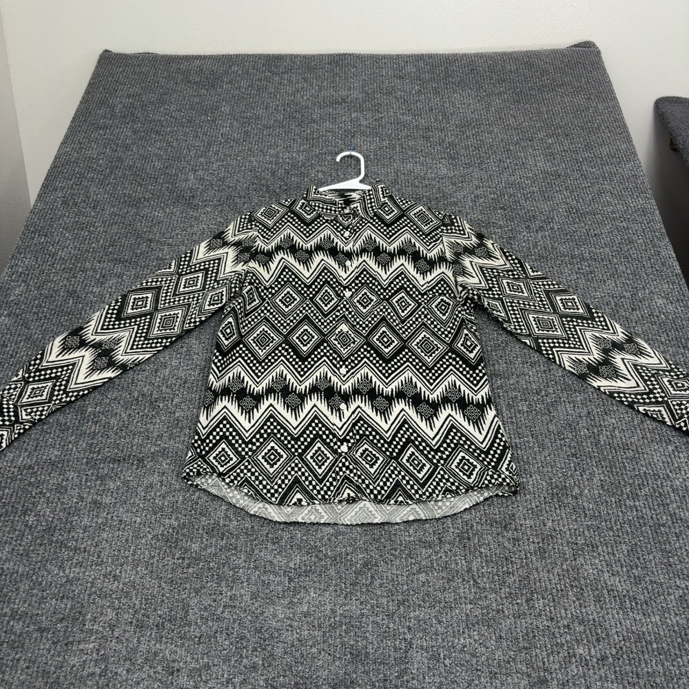 J Crew Boy Button Down Shirt Womens 2 Black White Linen Geometric Tribal Preppy